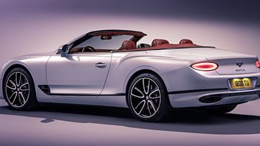 Bentley Continental GTC 2025
