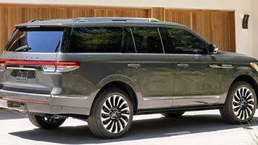 Lincoln Navigator 2024