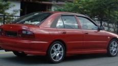 Proton Wira 2001