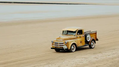 6 Best Sand-Capable Pickups for Kuwait Beaches in 2026
