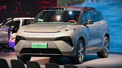 BYD ATTO 8 Launches in GCC: 7-Seater PHEV SUV Starting at SAR 156,900